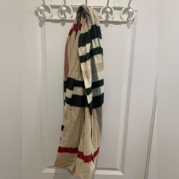 Beige plaid Fraas infinity scarf. - Picture 8 of 9